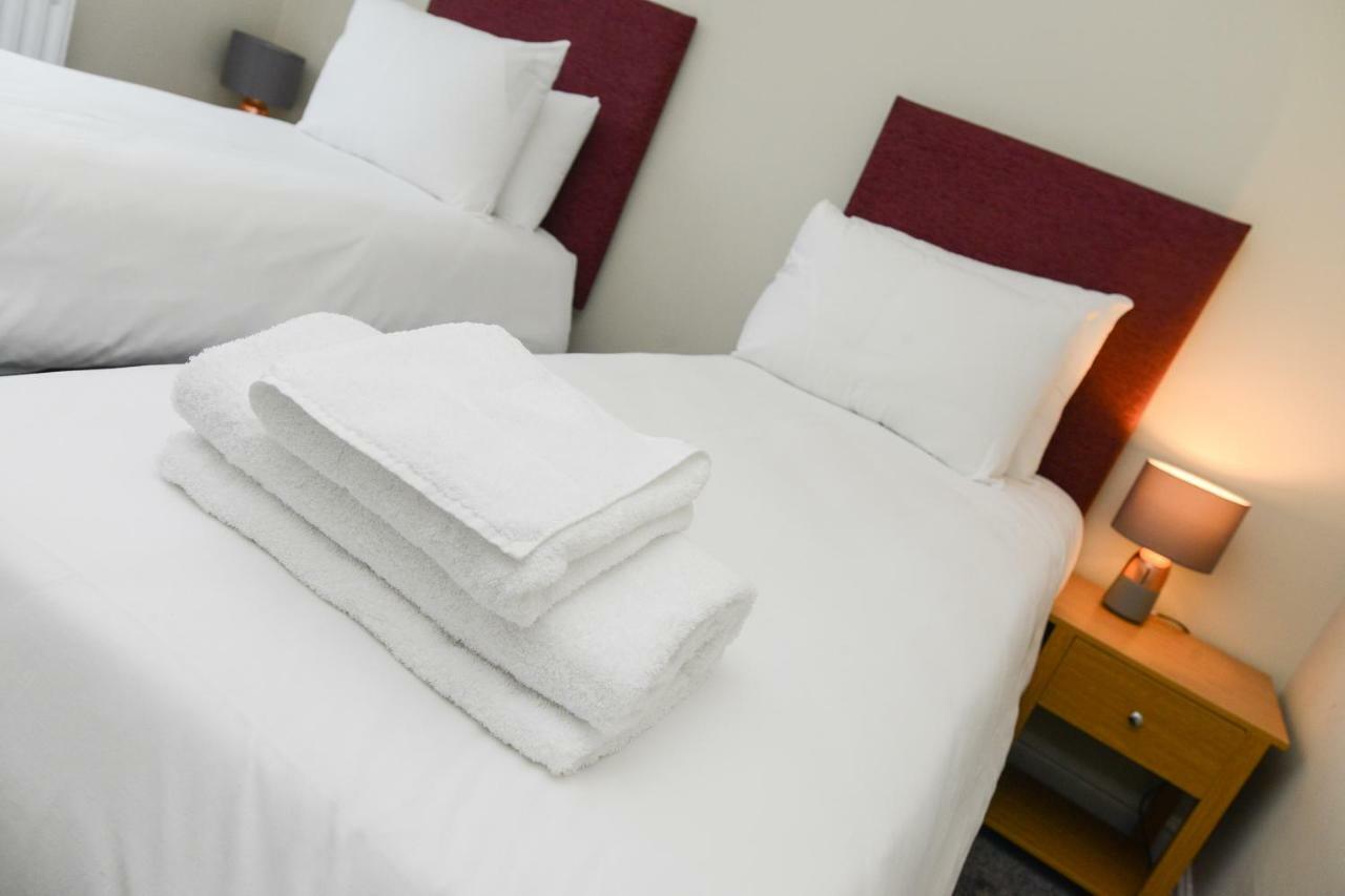 Cosy House In The Heart Of Beeston With Free Parking And Wifi Villa นอตติงแฮม ภายนอก รูปภาพ